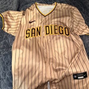 Fernando Tatis Jr. Jersey - Tan - Size Medium - Nike